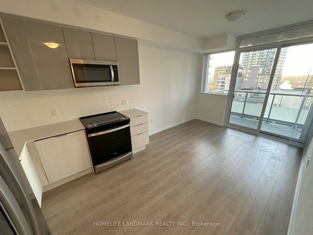 1715 - 50 Dunfield Ave