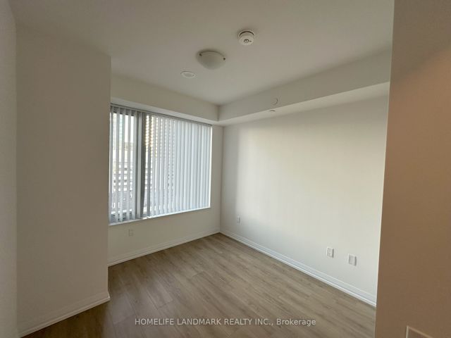 1715 - 50 Dunfield Ave