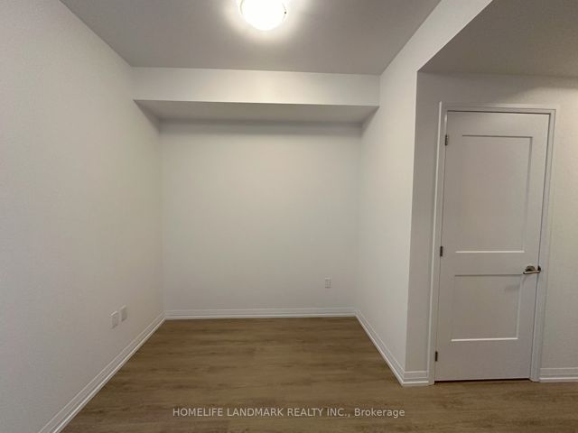 1715 - 50 Dunfield Ave