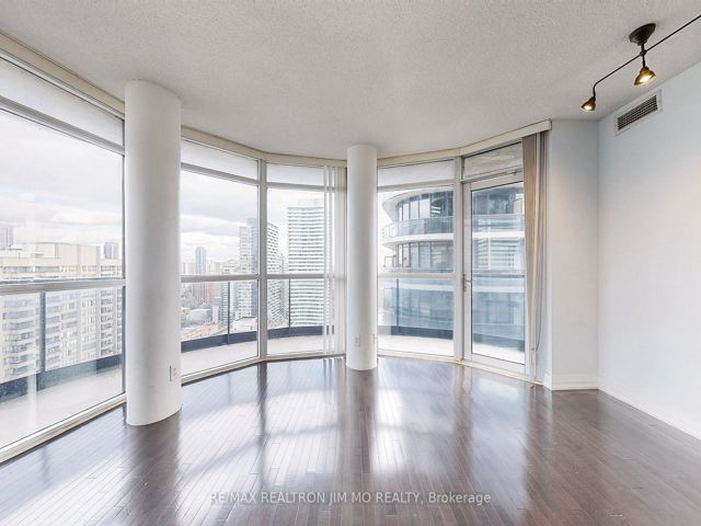 3105 - 21 Carlton St