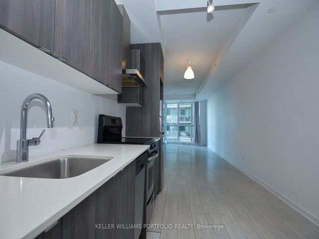 306 - 51 East Liberty St