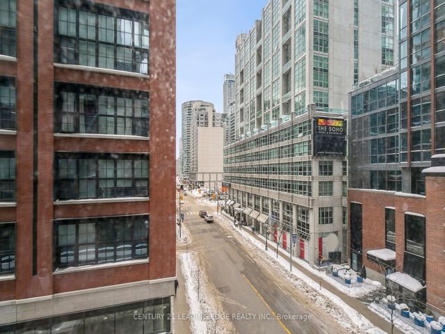519 - 115 Blue Jays Way