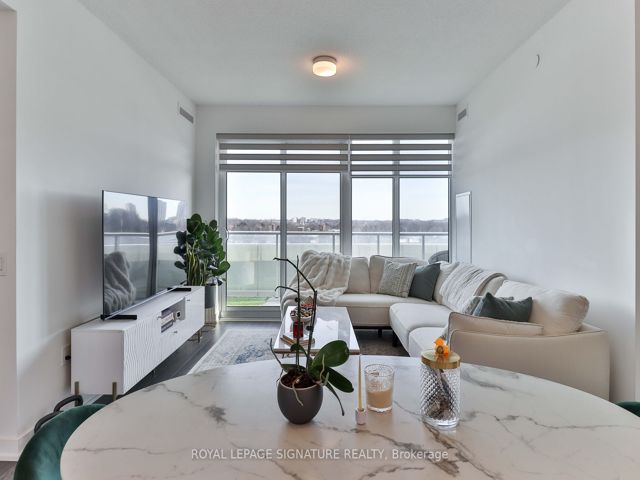 326 - 20 O'neill Rd