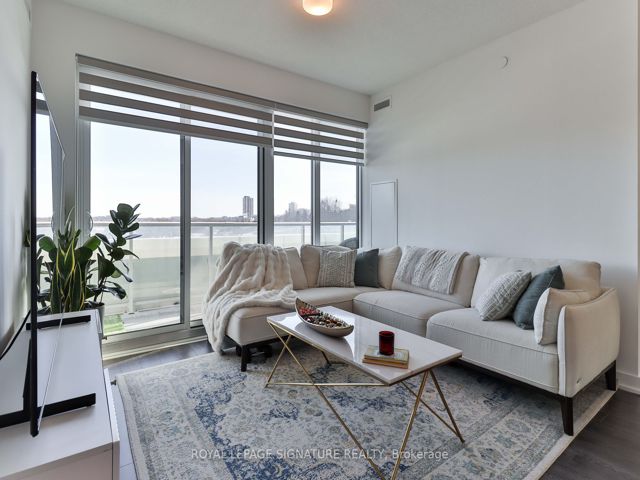 326 - 20 O'neill Rd