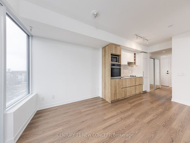1106 - 319 Jarvis St