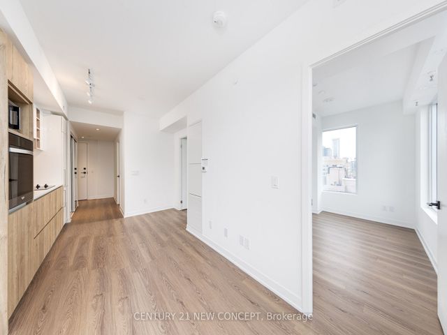 1106 - 319 Jarvis St