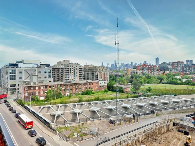705 - 19 Western Battery Rd