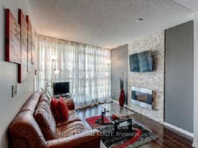1161 - 209 Fort York Blvd