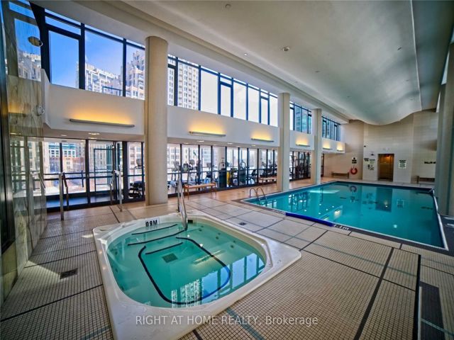 1161 - 209 Fort York Blvd