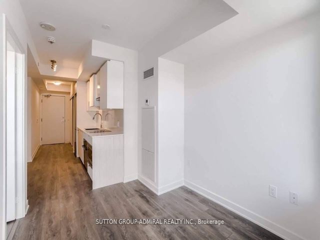 3402 - 195 Redpath Ave