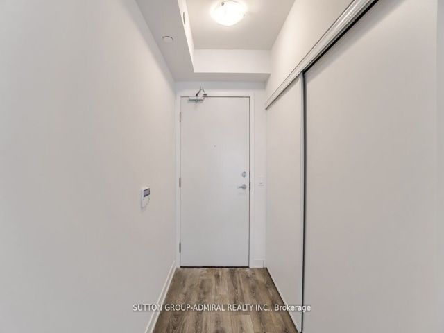3402 - 195 Redpath Ave