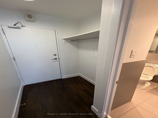 714 - 730 St Clarens Ave E