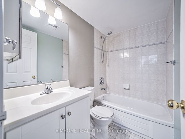 710 - 256 Doris Ave