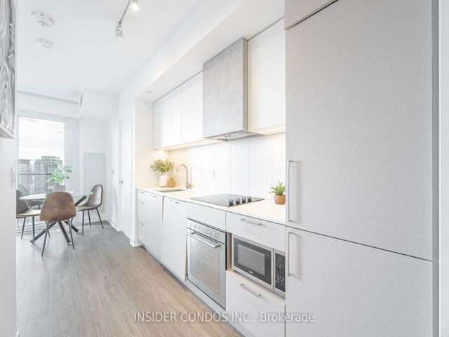 3217 - 19 Western Battery Rd