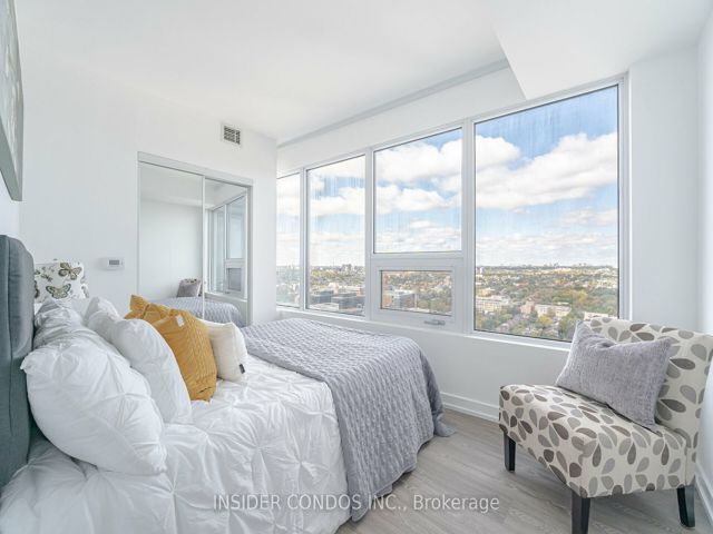 3217 - 19 Western Battery Rd