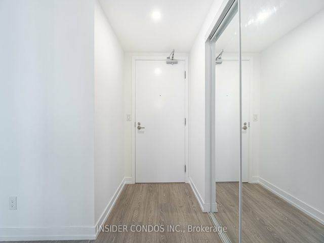 3217 - 19 Western Battery Rd