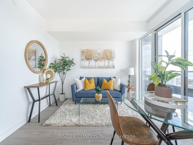 3217 - 19 Western Battery Rd