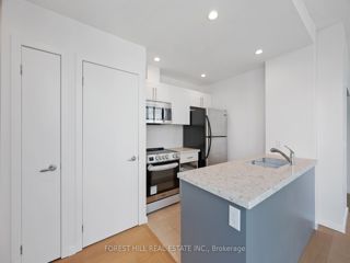 3512 - 208 Queens Quay Blvd W