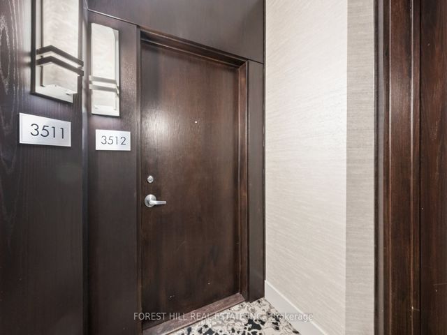 3512 - 208 Queens Quay Blvd W