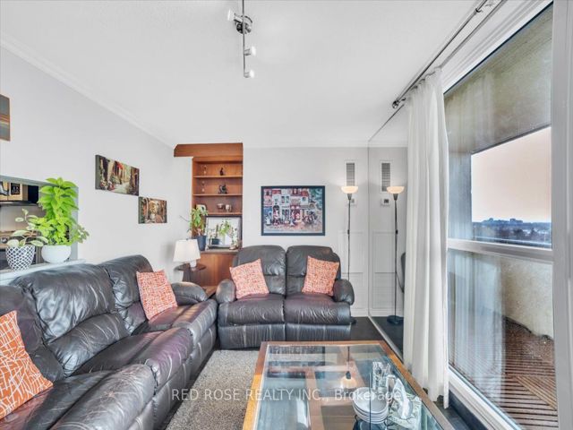 707 - 3303 Don Mills Rd