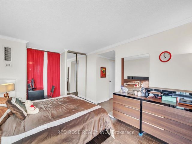 707 - 3303 Don Mills Rd