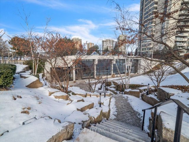 707 - 3303 Don Mills Rd