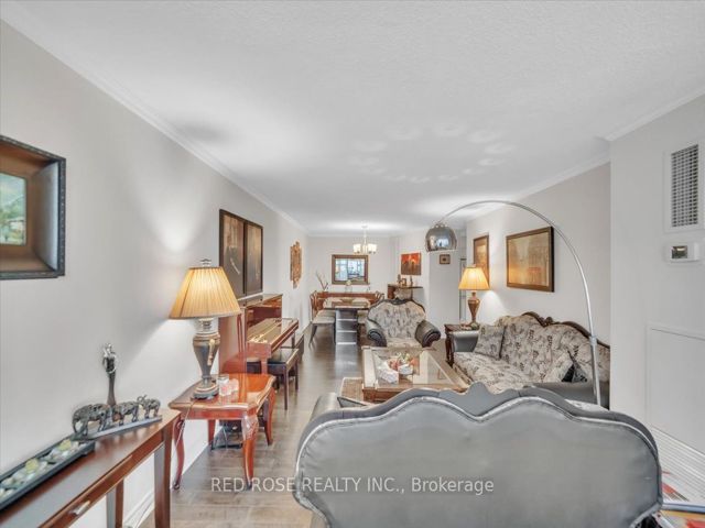 707 - 3303 Don Mills Rd
