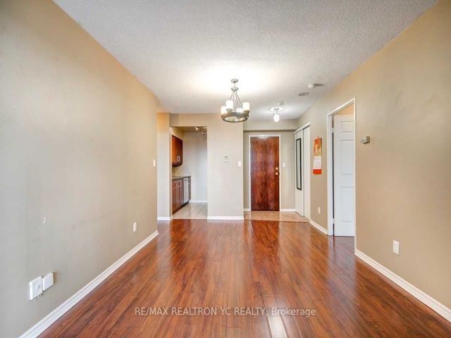 2108 - 18 Hillcrest Ave