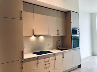 201E - 576 Front St W