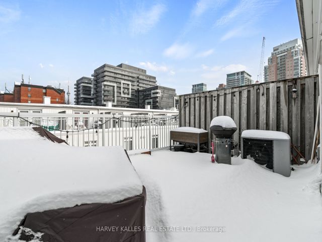 1410 - 12 Sudbury St