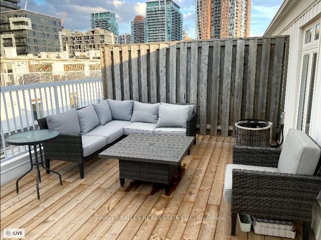 1410 - 12 Sudbury St