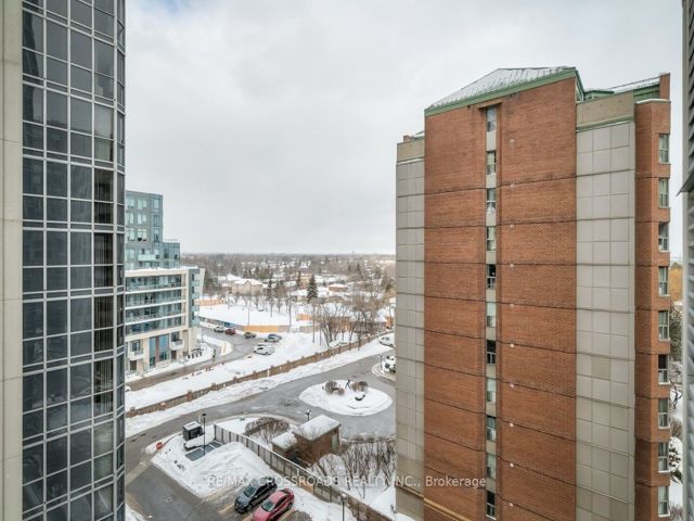 907 - 5791 Yonge St