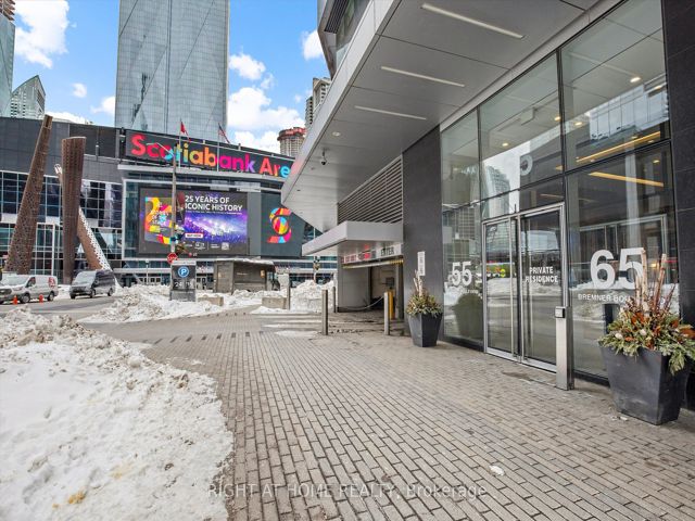 2403 - 65 Bremner Blvd