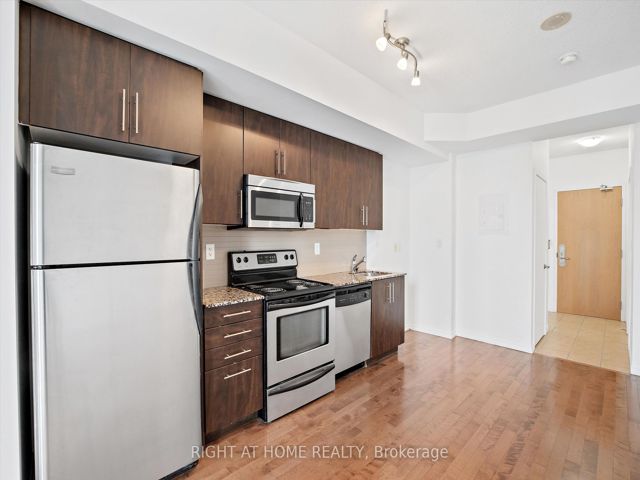 2403 - 65 Bremner Blvd