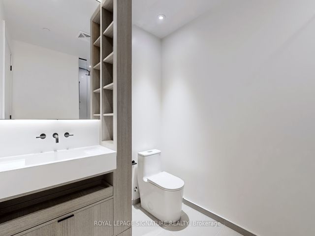 1303 - 55 Charles St E