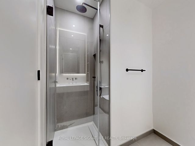 1303 - 55 Charles St E