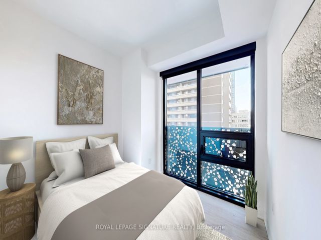 1303 - 55 Charles St E