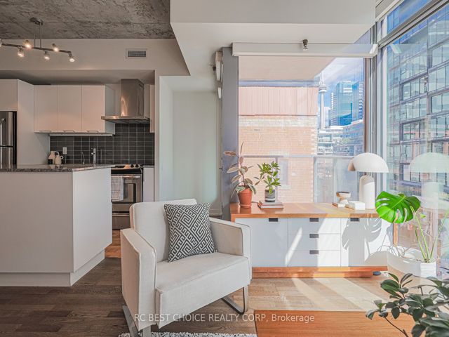 410 - 650 King St W