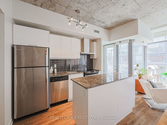 410 - 650 King St W