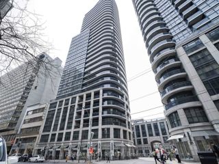 2710 - 25 Carlton St
