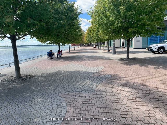 741 - 15 Merchant's Wharf