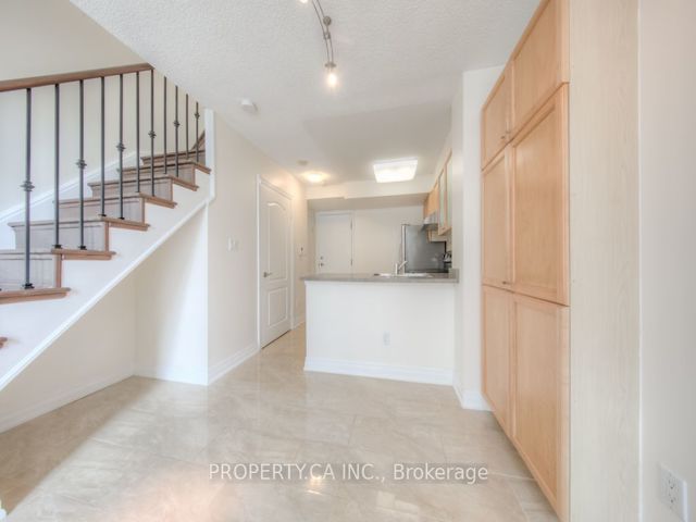813 - 188 Doris Ave