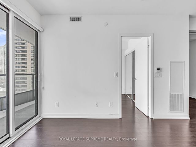 1711 - 85 Wood St