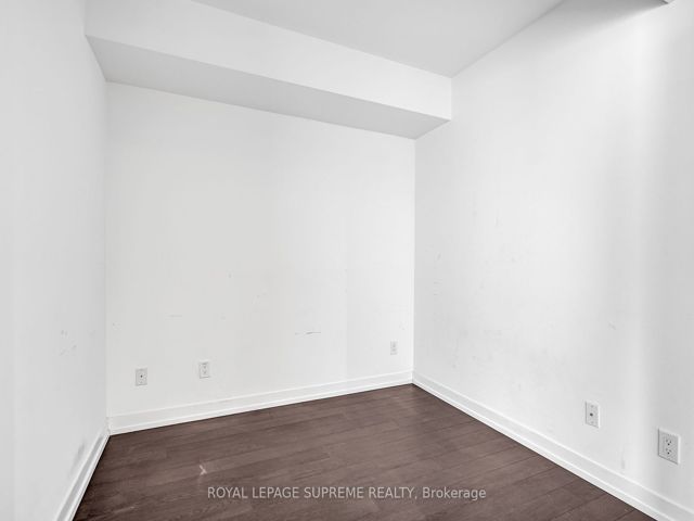 1711 - 85 Wood St