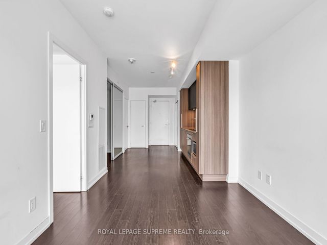 1711 - 85 Wood St