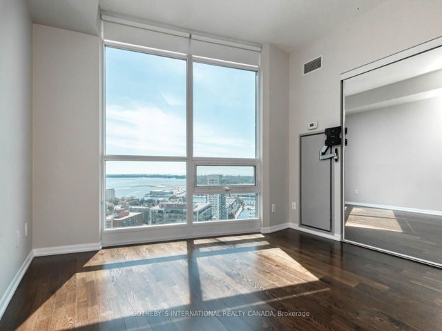 2904 - 215 Fort York Blvd