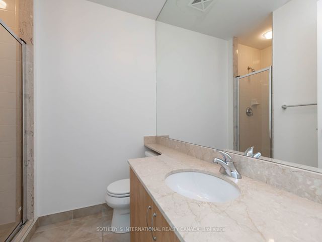 2904 - 215 Fort York Blvd