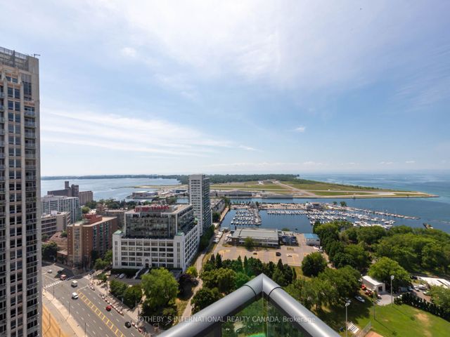 2904 - 215 Fort York Blvd