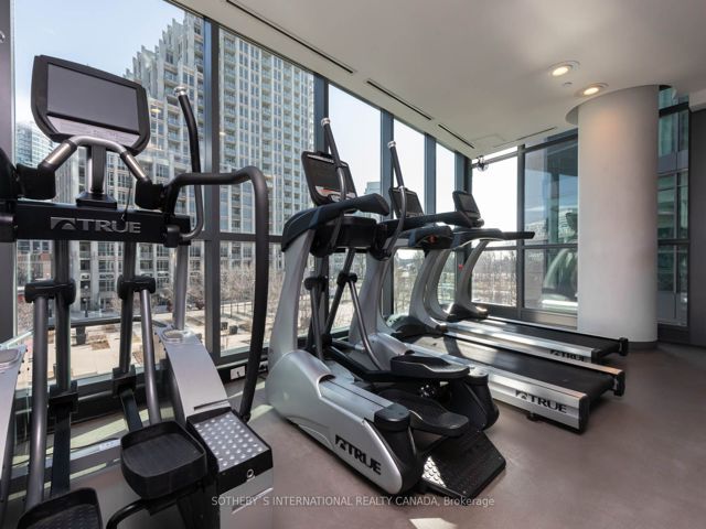 2904 - 215 Fort York Blvd