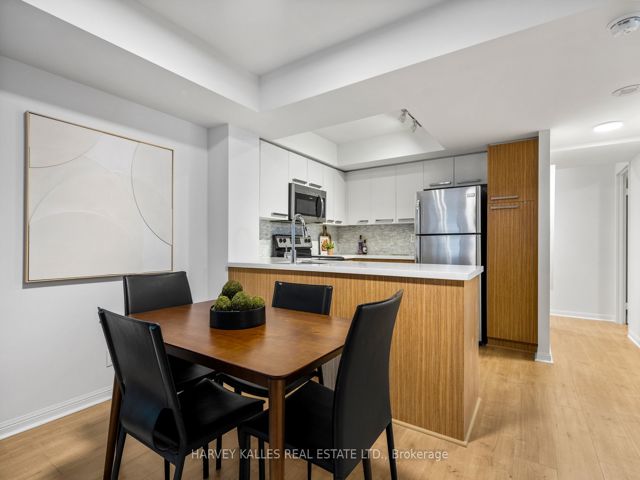 618 - 11 St Joseph St